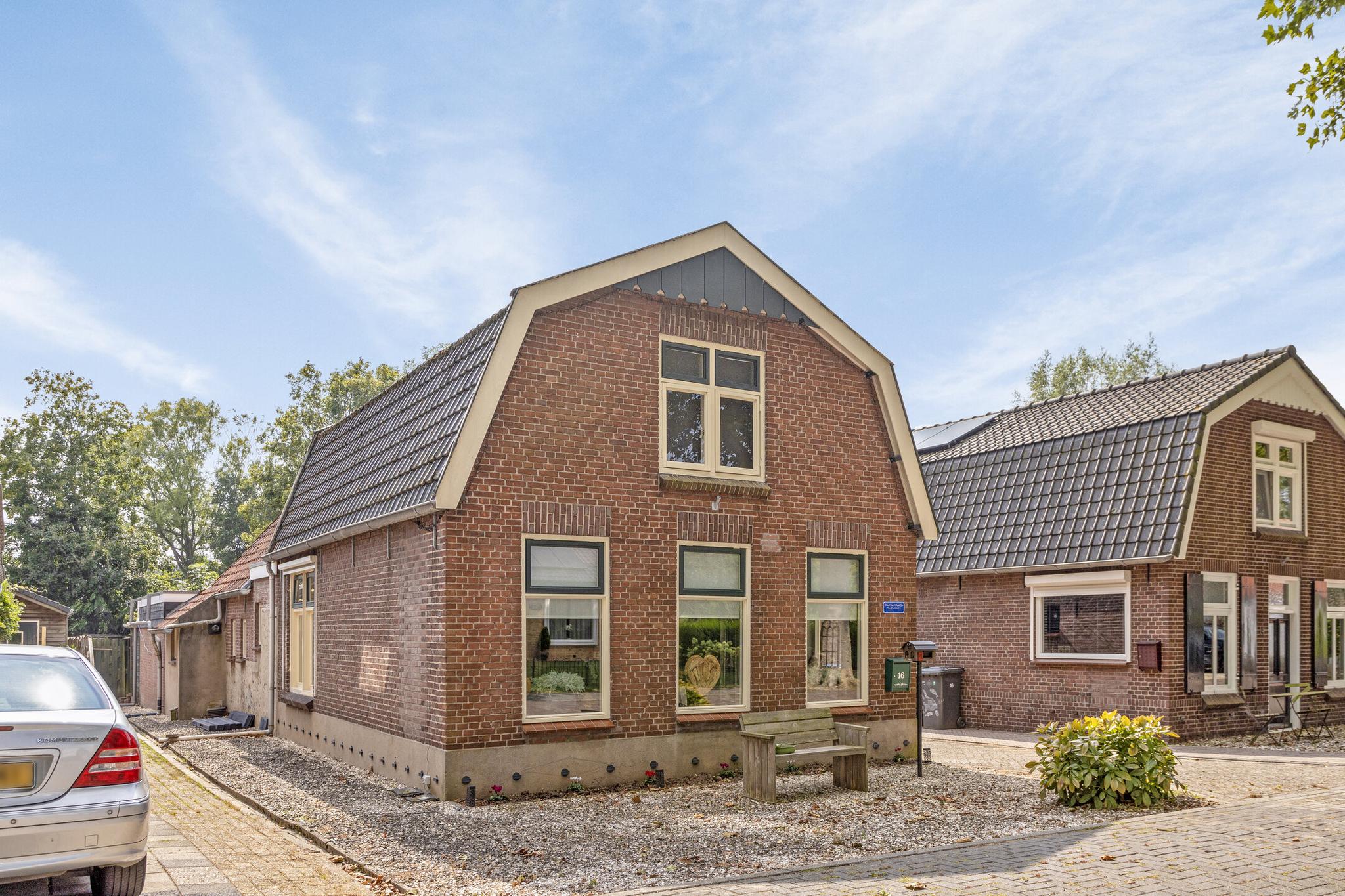 BL100421-7425-Prins-Hendrikstraat-16,-Aalst-197533953