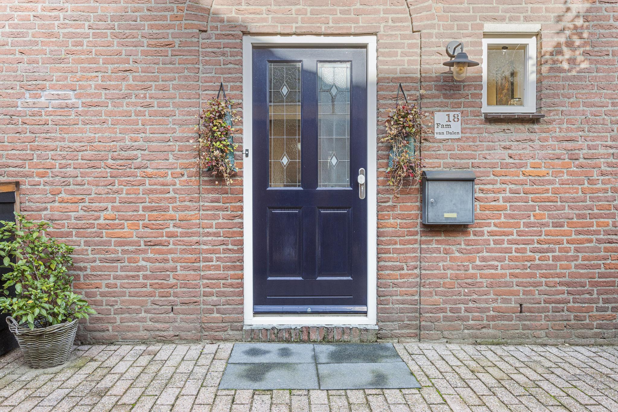 BL100429-8234-De-Haag-18,-Brakel-204611913