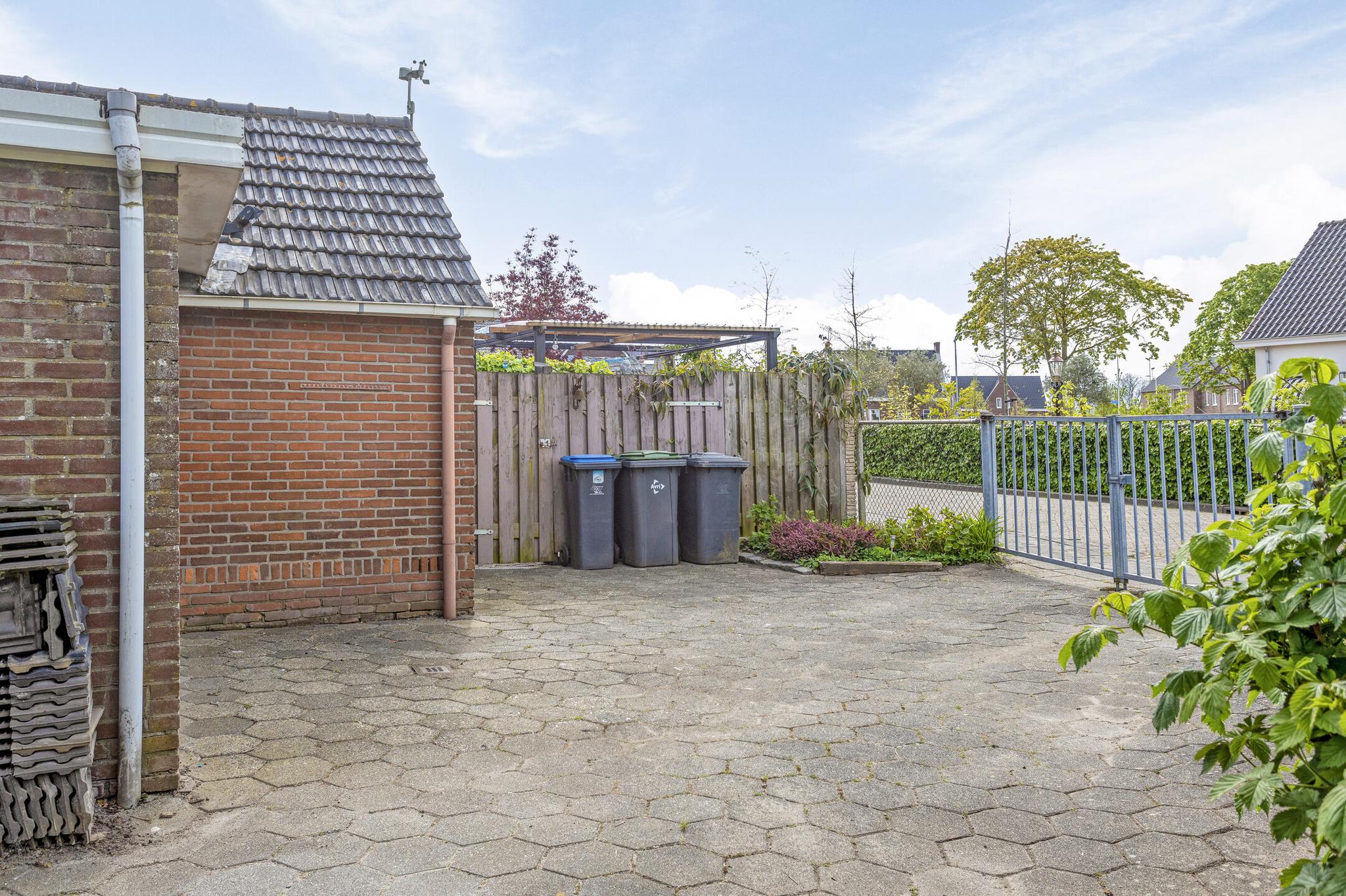 ZL100416-4869-Maaijenstraat-14,-Well-181683147