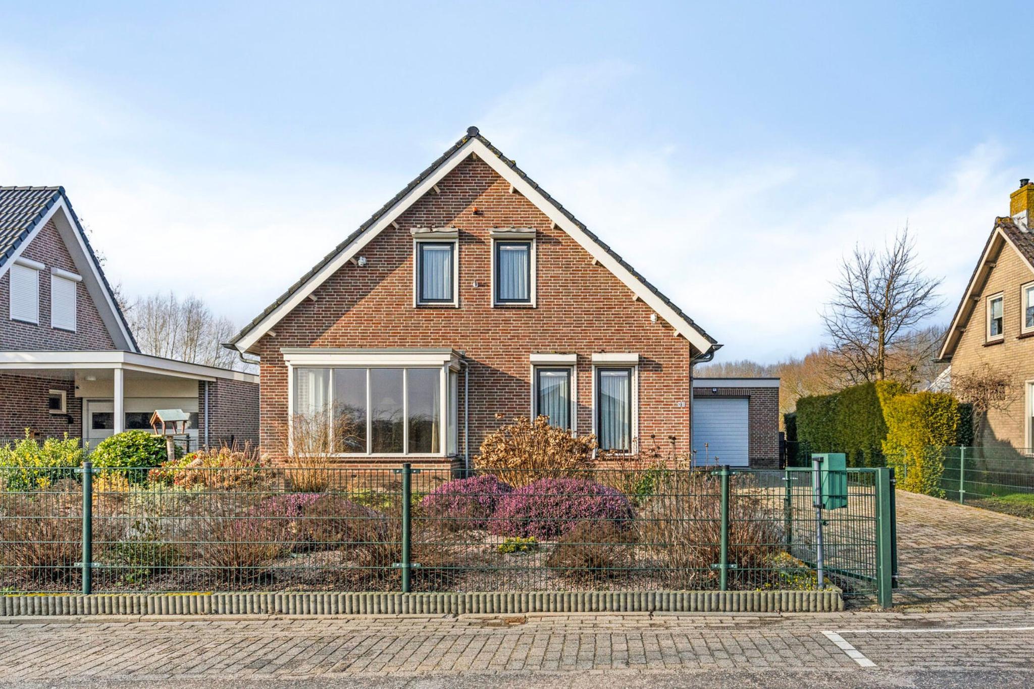 ZL100614-10477-Kerkstraat-8b,-Nieuwaal-217799933